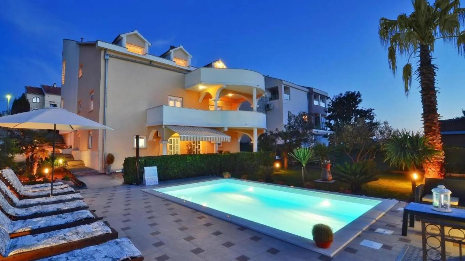 Gorgeous Apartment In Zadar With Wifi